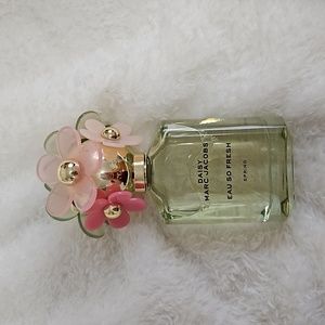 Marc Jacobs Eau so Fresh EDT (Spring - Limited Edition)